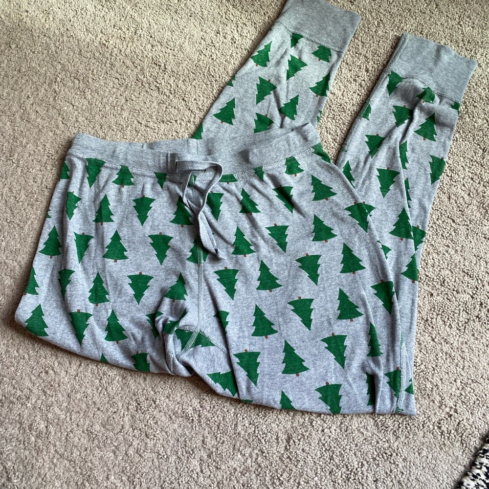 Womens Hanna Andersson Gray Pajama Bottoms with Green Tree Print size medium